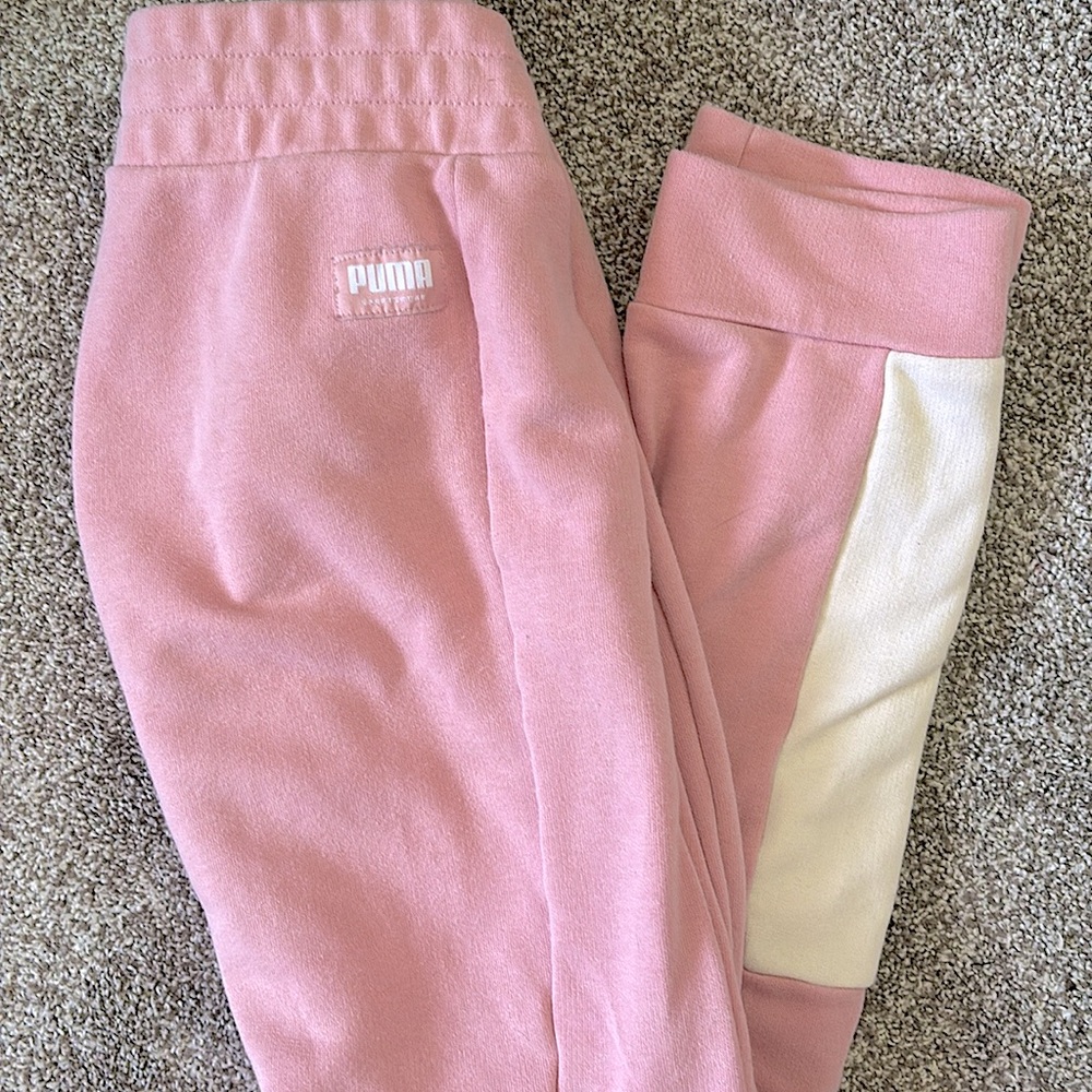 Puma joggers